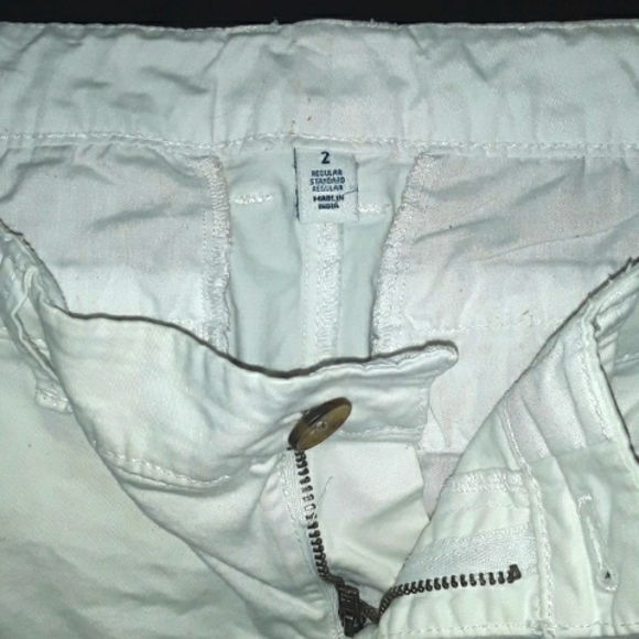 WHITE SHORT SHORTS - Picture 3 of 5